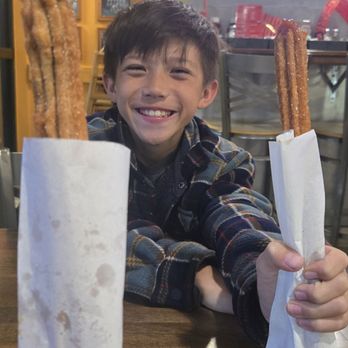 Vic's All Star Kitchen - Laura's churros - cajeta (L - caramel) and guava (R) - American Near Me - Pleasanton, California