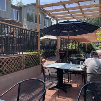River's Edge Restaurant - Beautiful setting - Steakhouses Near Me - Grants Pass, Oregon
