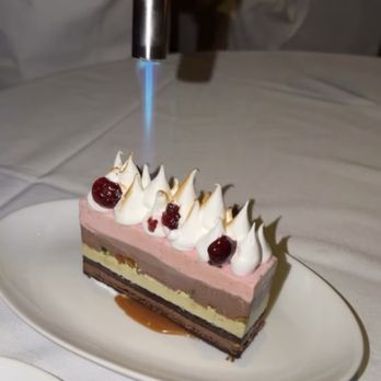 Gibsons Italia - Baked Alaska - Steakhouses Near Me - Chicago, Illinois Gibsons Italia - Baked Alaska - Steakhouses Near Me - Chicago, Illinois