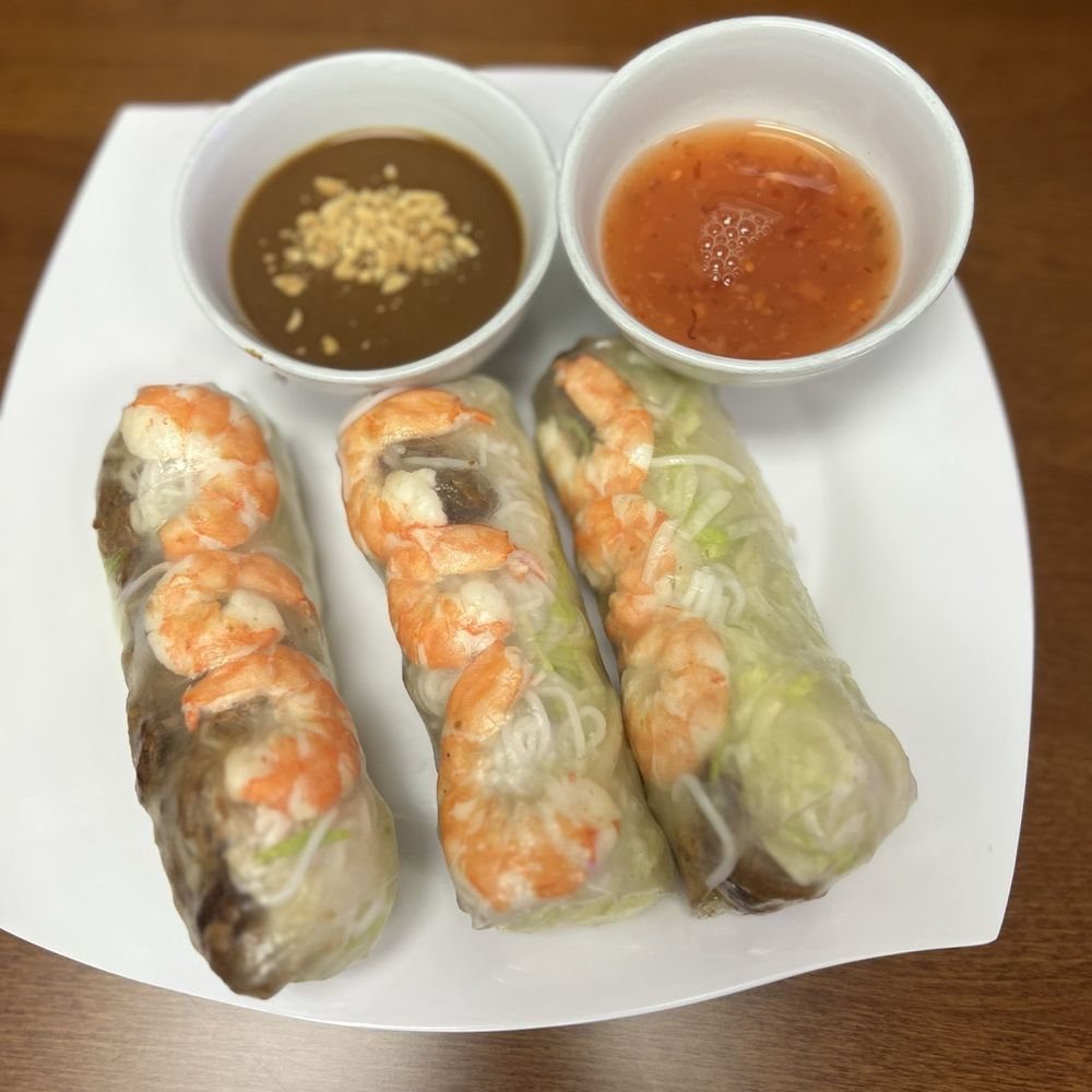 Pho & Food 2 Go - Pork & Shrimp Summer Roll - Vietnamese Near Me - Jacksonville, North Carolina Pho & Food 2 Go - Pork & Shrimp Summer Roll - Vietnamese Near Me - Jacksonville, North Carolina