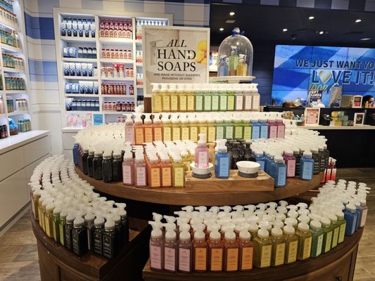 Bath & Body Works, 11200 Lakeline Mall Dr, Cedar Park, TX 78613