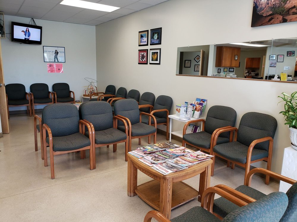 DANIEL H MALLORY, OD 16 Photos & 24 Reviews 1409 N Norma St