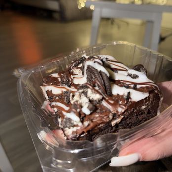 Sweet Jill's Bakery - Oreo brownie - Bakeries Near Me - Long Beach, California Sweet Jill's Bakery - Oreo brownie - Bakeries Near Me - Long Beach, California