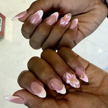 Herbal Nails & Spa - Corona Foothill - Nail Salons Near Me - Corona, California