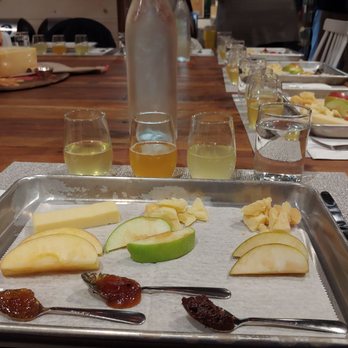 Curds & Co - "Apple's, Cheddar, and Cider Please!" Class - Cheese Shops Near Me - Brookline, Massachusetts