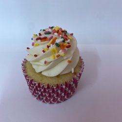 Birthday Cake Cupcake