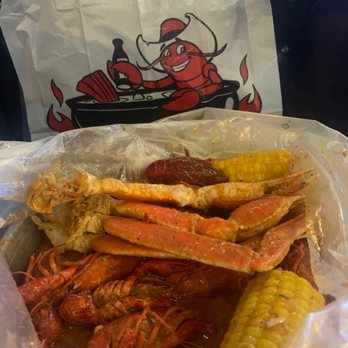 Boil Bay - Seafood Near Me - Virginia Beach, Virginia