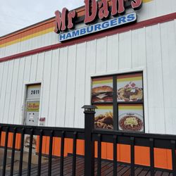 Mr. Dan’s