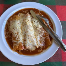 Taqueria Los Arcos - Cheese, Chicken, and Pork Enchilada