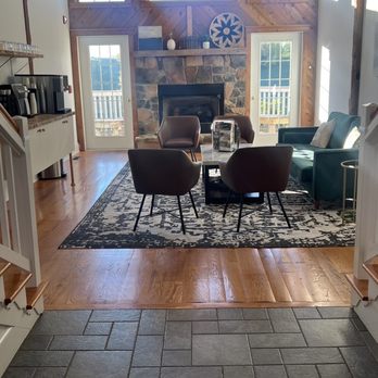 Batten Green Venue & Lodging - Entryway of the Suite Building - Venues & Event Spaces Near Me - Staunton, Virginia Batten Green Venue & Lodging - Entryway of the Suite Building - Venues & Event Spaces Near Me - Staunton, Virginia