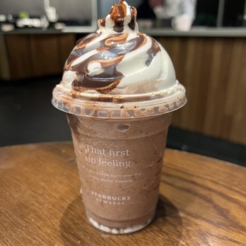 Starbucks - Mocha cookie crumble crème Frappuccino - Coffee & Tea Near Me - Williamsburg, Virginia Starbucks - Mocha cookie crumble crème Frappuccino - Coffee & Tea Near Me - Williamsburg, Virginia
