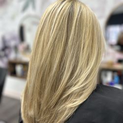 Hollywood Beauty Lounge