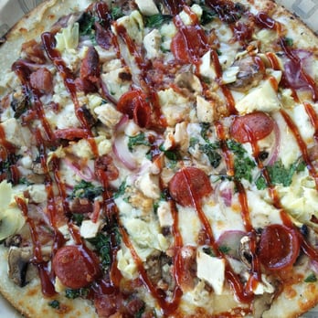 Pieology Pizzeria - Bbq chicken-ish pizza - Pizza Near Me - Walnut, California