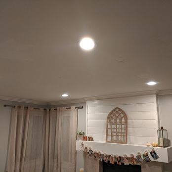 Ballard Electric - Living Room Recessed Lights - Electricians Near Me