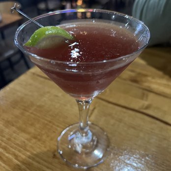 Heroes Den - Yummy Cosmopolitan - Music Venues Near Me - Murfreesboro, Tennessee