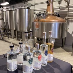Montis Distilling
