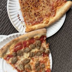 Pines Pizza - Pizza