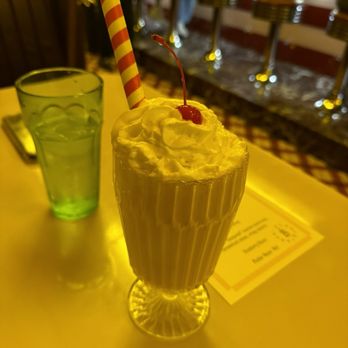 Beginner's Diner - Boozy milkshake - Diners Near Me - San Diego, California