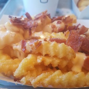 Shake Shack Henderson - Burgers Near Me - Henderson, Nevada Shake Shack Henderson - Burgers Near Me - Henderson, Nevada