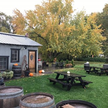 Dragon's Gate Brewery - Another view of the patio - Breweries Near Me - Milton-Freewater, Oregon
