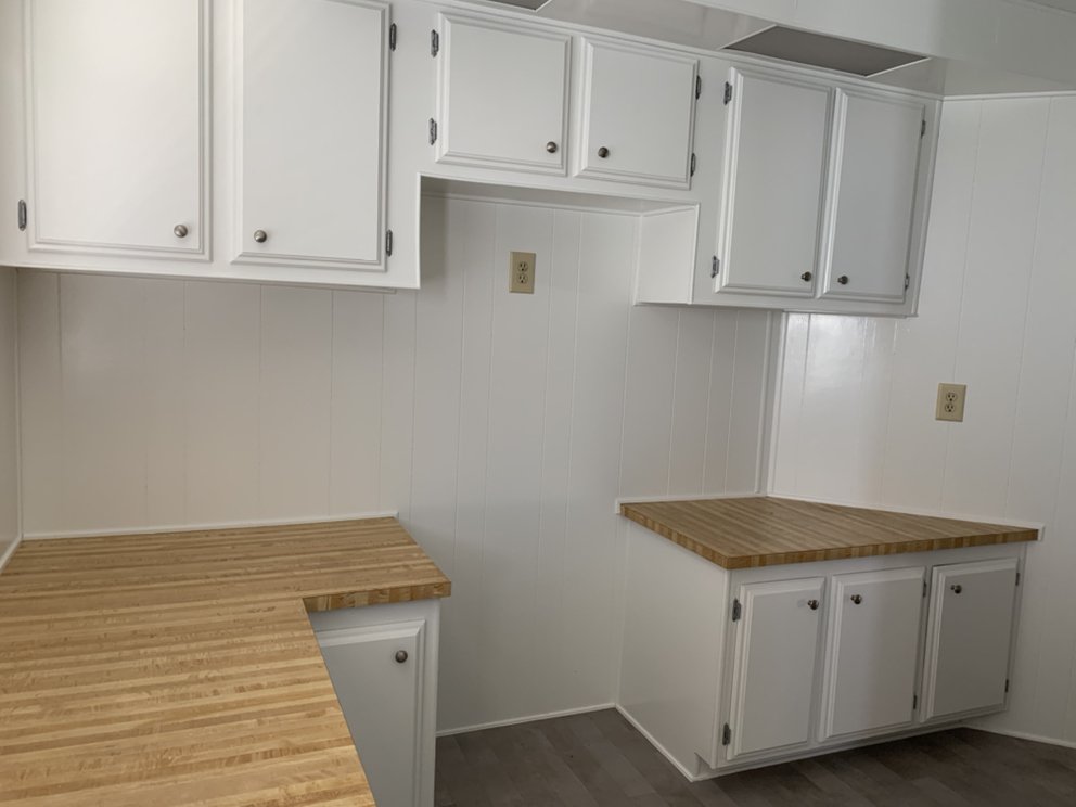 Slide of Benny Morales Roofing & Painting