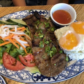 Anh and Chi - Vietnamese Near Me - Vancouver, British Columbia