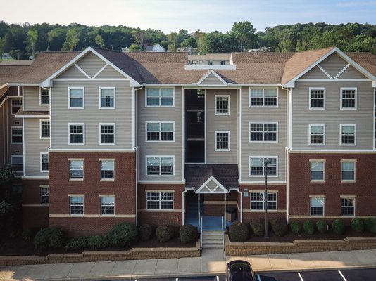 HONEYSUCKLE STUDENT APARTMENTS - Updated June 2024 - Request