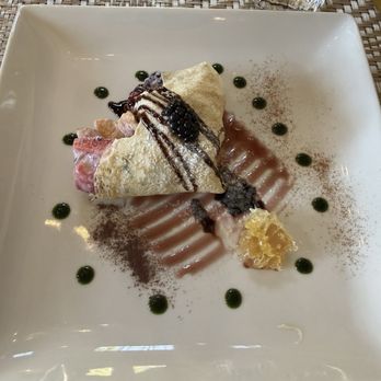 The Canyon Villa - Fruit plate - Bed & Breakfast Near Me - Paso Robles, California
