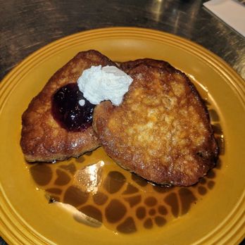 Grand Pied - Buttermilk Pancakes - Breakfast & Brunch Near Me - St. Louis, Missouri