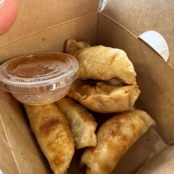 Tea Lam’s Corner - Delicious chicken pot stickers with sweet chili sauce - Desserts Near Me - Lawrenceville, Georgia