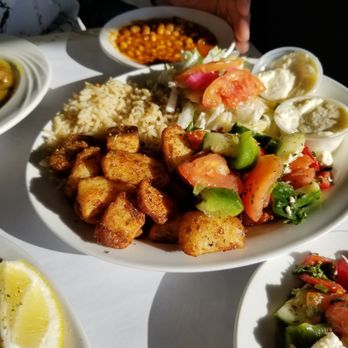 Karam - This was part of the meal. Plenty come hungry - Mediterranean Near Me - Laval, Quebec