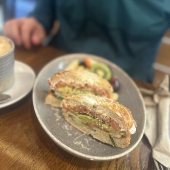 Caffé Central - LOX bagel $13.95 March 2025 - Breakfast & Brunch Near Me - San Francisco, California Caffé Central - LOX bagel $13.95 March 2025 - Breakfast & Brunch Near Me - San Francisco, California