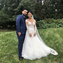 Posh Bridal - Wedding day photo Essense of Australia - D2363 customized to add sleeves