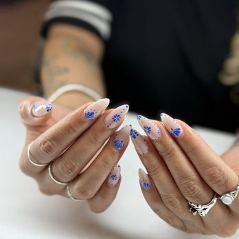 Trendy Nails & Lash - Hand painted design by Mindy - Eyelash Service Near Me - Denver, Colorado