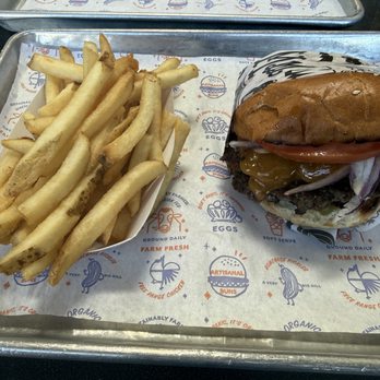 Super Duper Burgers - burger and fries - Burgers Near Me - Emeryville, California Super Duper Burgers - burger and fries - Burgers Near Me - Emeryville, California