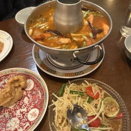 Tom Yum Goong Hot Pot