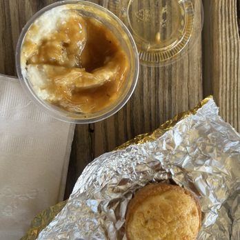 Brothers Q - Jalapeño cornbread, mashed potatoes with gravy - Barbeque Near Me - Stuart, Florida