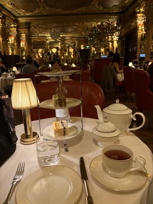 Alex Dilling at Hotel Café Royal by null