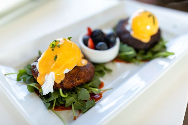Eat This Café - Hollywood Brunch Spot: Breakfast, Lunch, Bottomless Mimosas by null