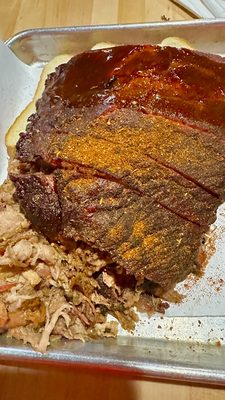 Martin's Bar-B-Que Joint by null
