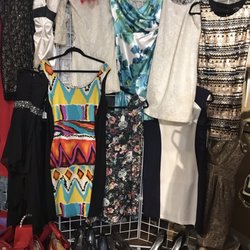 The Black Bear Pub Nanaimo - Dresses