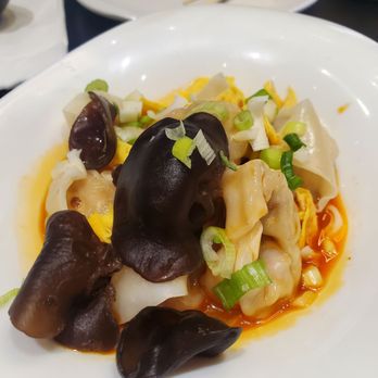 Din Ding Dumpling House - Spicy Wonton - Dim Sum Near Me - Fremont, California Din Ding Dumpling House - Spicy Wonton - Dim Sum Near Me - Fremont, California