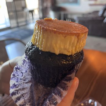 Cafe 86 - Leche Flan Ube cupcake - Desserts Near Me - Artesia, California Cafe 86 - Leche Flan Ube cupcake - Desserts Near Me - Artesia, California