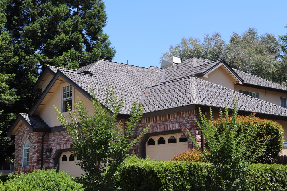 Slide of Clark's Gables Roofing