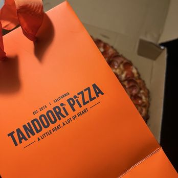 Tandoori Pizza - Condiment bag - Pizza Near Me - Fresno, California Tandoori Pizza - Condiment bag - Pizza Near Me - Fresno, California