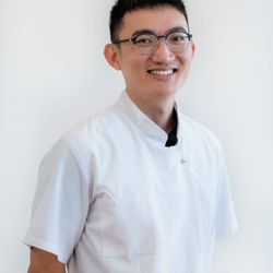 Ashgrove Dental - Dr Chong Chu