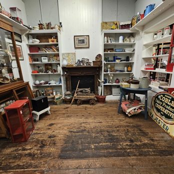 The Candy Factory - Antiques Near Me - Lexington, North Carolina The Candy Factory - Antiques Near Me - Lexington, North Carolina