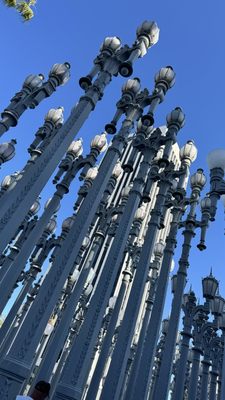 Public Art "Levitated Mass" by null