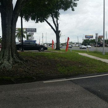 Universal Fine Wine and Spirits - Signage - Beer, Wine & Spirits Near Me - Holiday, Florida Universal Fine Wine and Spirits - Signage - Beer, Wine & Spirits Near Me - Holiday, Florida