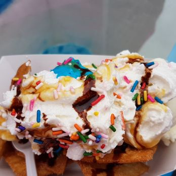 Talbot Street Art Fair - Ice cream nachos - Festivals Near Me - Indianapolis, Indiana